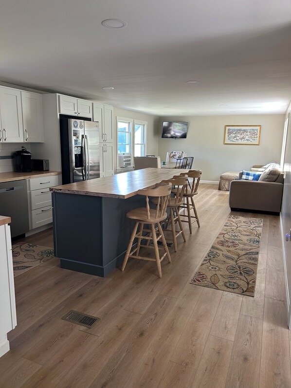 Interior - Charming 3-bedroom house Moose River/Jackman, ME (Moose River)