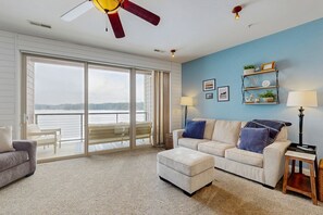 TV, DVD player - Lakefront Condo at Delton Grand with pools & beach access (Wisconsin Dells)