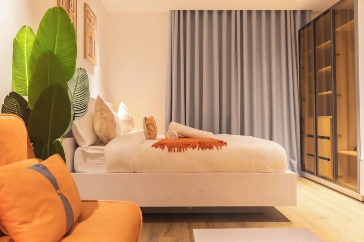 Deluxe Studio, City View
