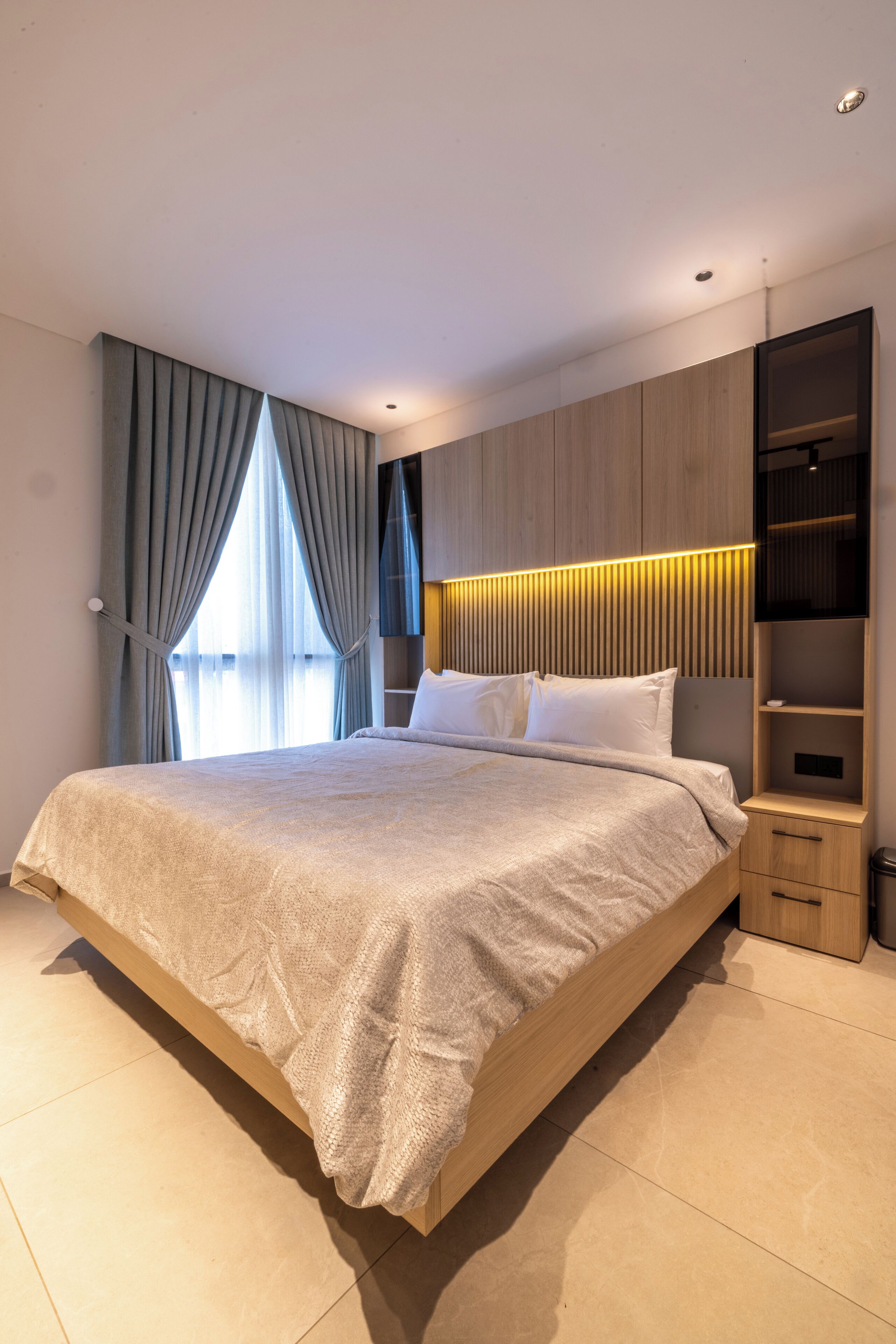 Luksusleilighet | Skrivebord, skrivebord for bærbar PC, lydisolert og strykejern/-brett