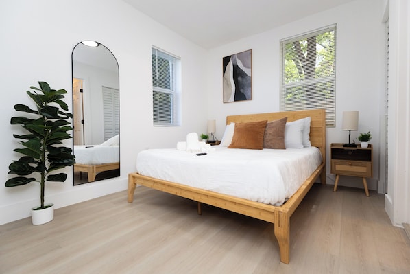 4 chambres, fer et planche à repasser, Wi-Fi gratuit, draps fournis