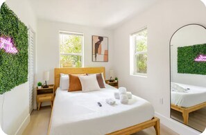 4 bedrooms, iron/ironing board, free WiFi, bed sheets