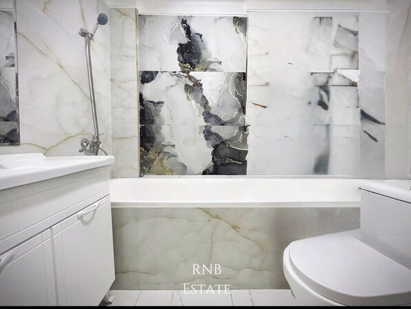 Apartament Comfort | Bany | Sabatilles 