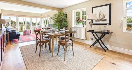 Fieldview Cottage - From 120 Per Night