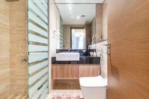 House | 1 bedroom - Chic Studio at Urban Oasis (Dubai)