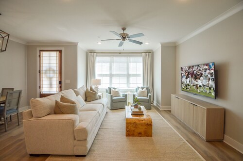 Starkville Getaway - Near Campus - Ridge Way