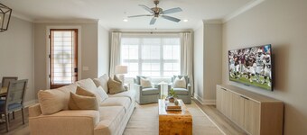 Starkville Getaway - Near Campus - Ridge Way