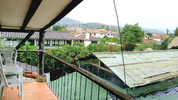 Khuôn viên nơi lưu trú