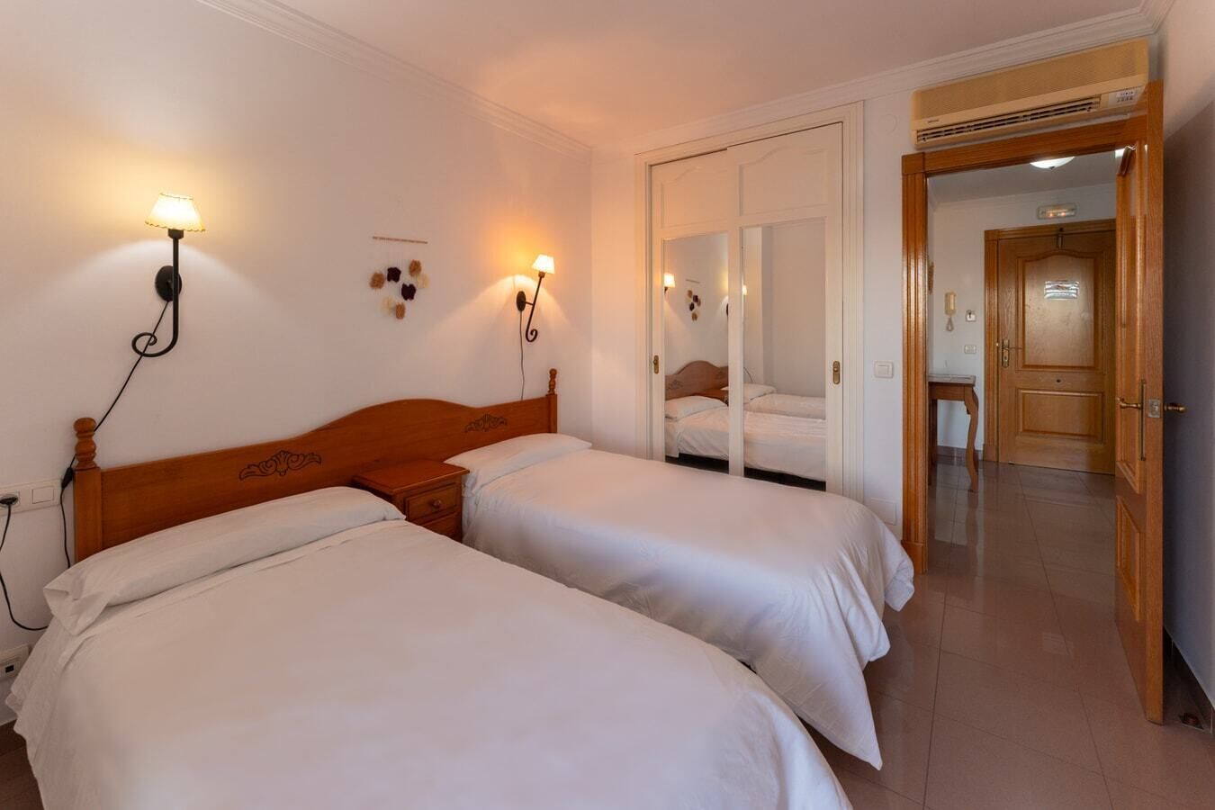 Apartamentos Solset Nerja A - Nerja