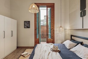 3 室のベッドルーム、アイロン / アイロン台、WiFi、ベッドシーツ