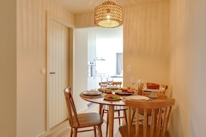 Dining - Douro Arda House | Pool & Jacuzzi by HostWise (Pedorido)