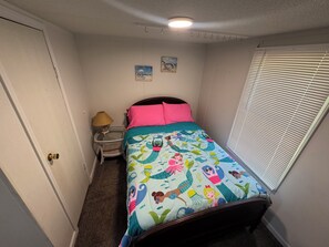 2 quartos, Wi-Fi de cortesia, roupa de cama