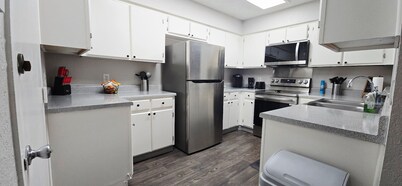 Every Event's Steps Away! Enjoy easy access 2 Arlington’s Entertainment District