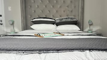 2 bedrooms, desk, iron/ironing board, free WiFi