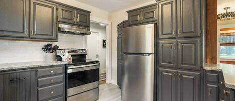 Microwave, oven, stovetop, dishwasher