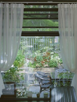 Interior - Blooming Lotus Hostel (Hangzhou)