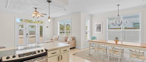 House (1 Bedroom) | Interior