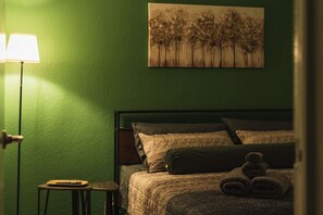 3 Schlafzimmer, Schreibtisch, Bügeleisen/Bügelbrett, kostenloses WLAN