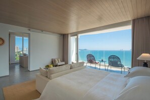 Studio Suite Keluarga | Minibar dan didekorasi berbeda-beda