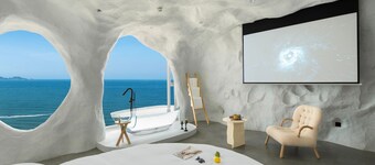 Miyue Santorini Seaview Resort Hotel