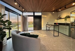Smart TV - Cozy house in the countryside of Garibaldi, close to wineries and restaurants (Garibaldi)