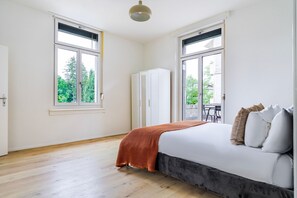 1 quarto, ferros/tábuas de passar roupa, Wi-Fi, roupa de cama