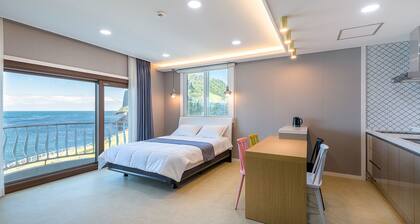 Sunrise Castle Pension