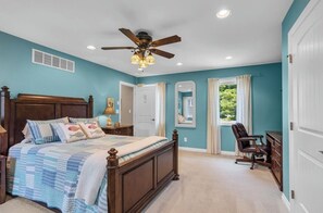 7 bedrooms - Big Blue Haven -Lakefront Sleeps 24 (Jackson)