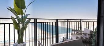 1BDR Premium Yas Island - Ferrari, Sea World, F1