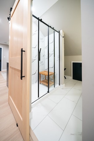 Interior. Stay Above The Village Pantry- Suite 1