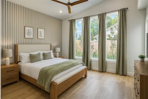 4 bedrooms, iron/ironing board, WiFi, bed sheets