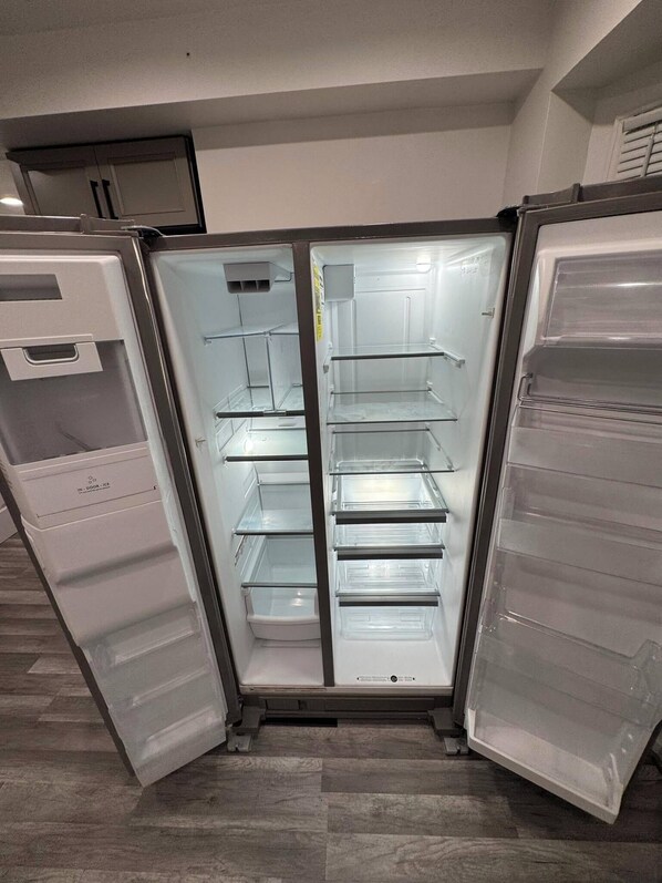 Interior - Enjoyable 4-bedroom house with AC in vibrant Detroit (Detroit)