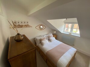 2 slaapkamers, wifi, beddengoed