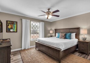 6 bedrooms, iron/ironing board, free WiFi, bed sheets