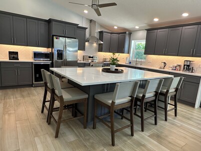 Jupiter Heated Pool/Spa Luxury Home with Private Oasis