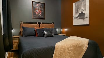 1 bedroom, desk, free WiFi