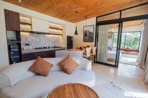 Luxury Villa, Balcony, Garden View | Living area