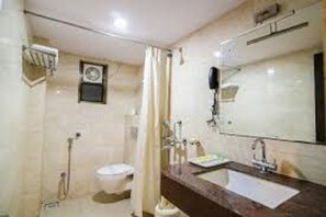Rainfall showerhead, designer toiletries, bathrobes, bidet