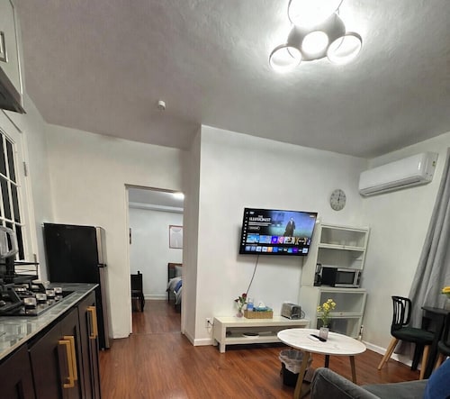 San Gabriel 1BR Private Entry Quiet Stay Free Wi-Fi