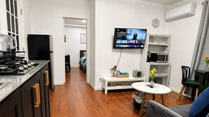 Unclassified image, 4 of 12, button - Budget-Friendly Apartment Near The Temple City (San Gabriel)