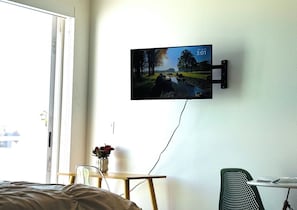 1 bedroom, desk, iron/ironing board, free WiFi