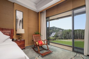 Suite Premium | Literie de qualité supérieure, minibar, coffres-forts dans les chambres