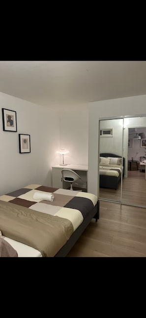 3 bedrooms, WiFi, bed sheets