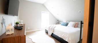 Stay Above The Village Pantry - Suite 2