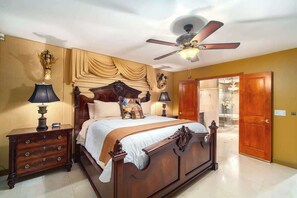 3 bedrooms, desk, iron/ironing board, free WiFi