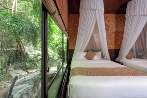 Bungalow Triple Room