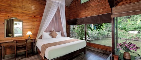 Habitación de diseñador, vista al jardín | Detalle interior