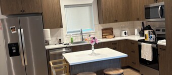 Clean and Contemporary Stay in Eugene.