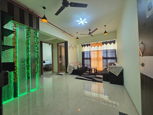 Sea view 26th floor comfortable Soothing apartment with AC in bedroom Mumbai