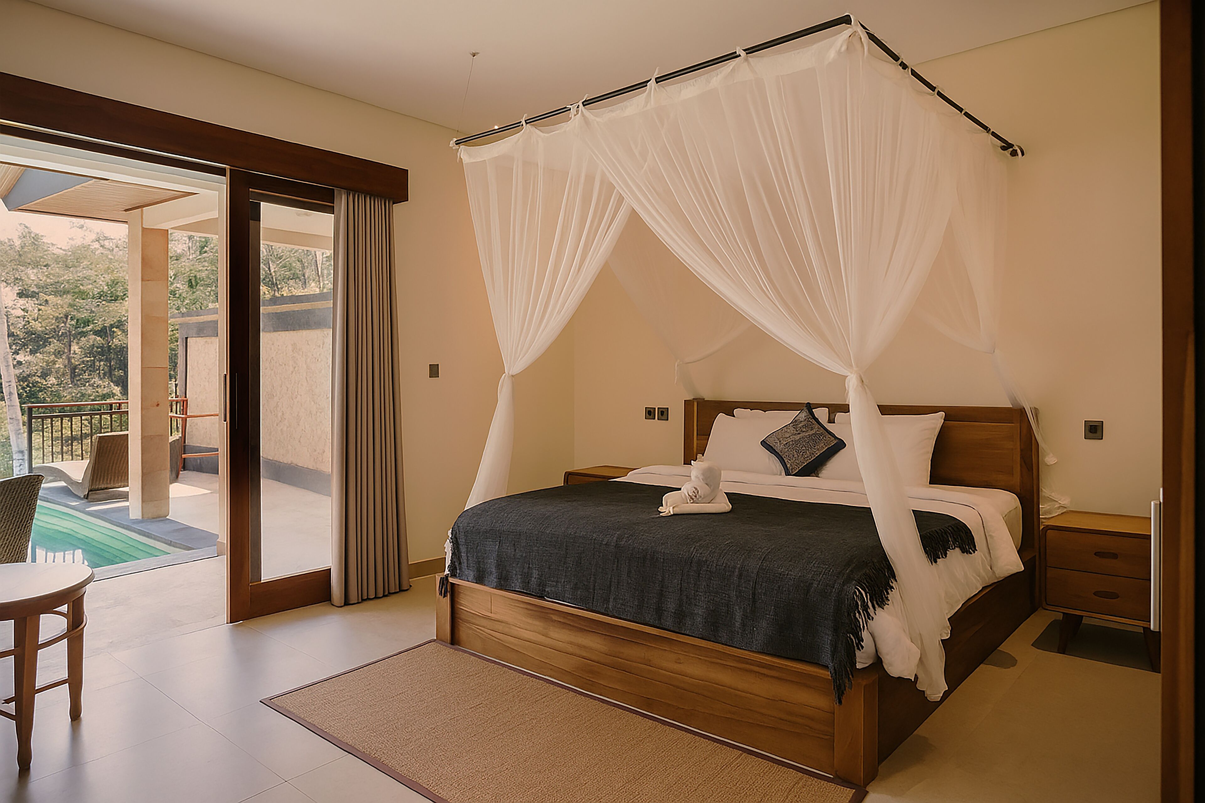 Villa | Desk, iron/ironing board, free WiFi